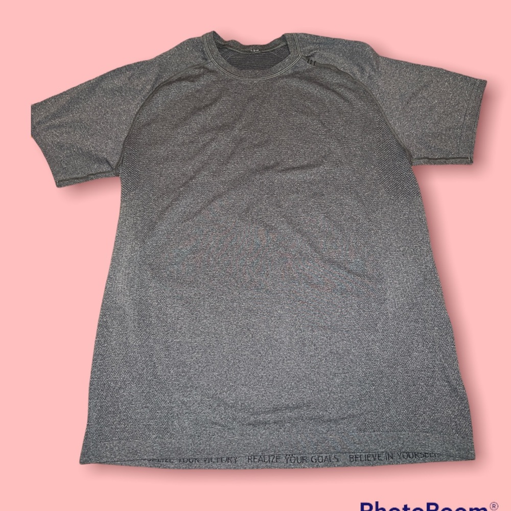 Lululemon men medium swiftly shirt
